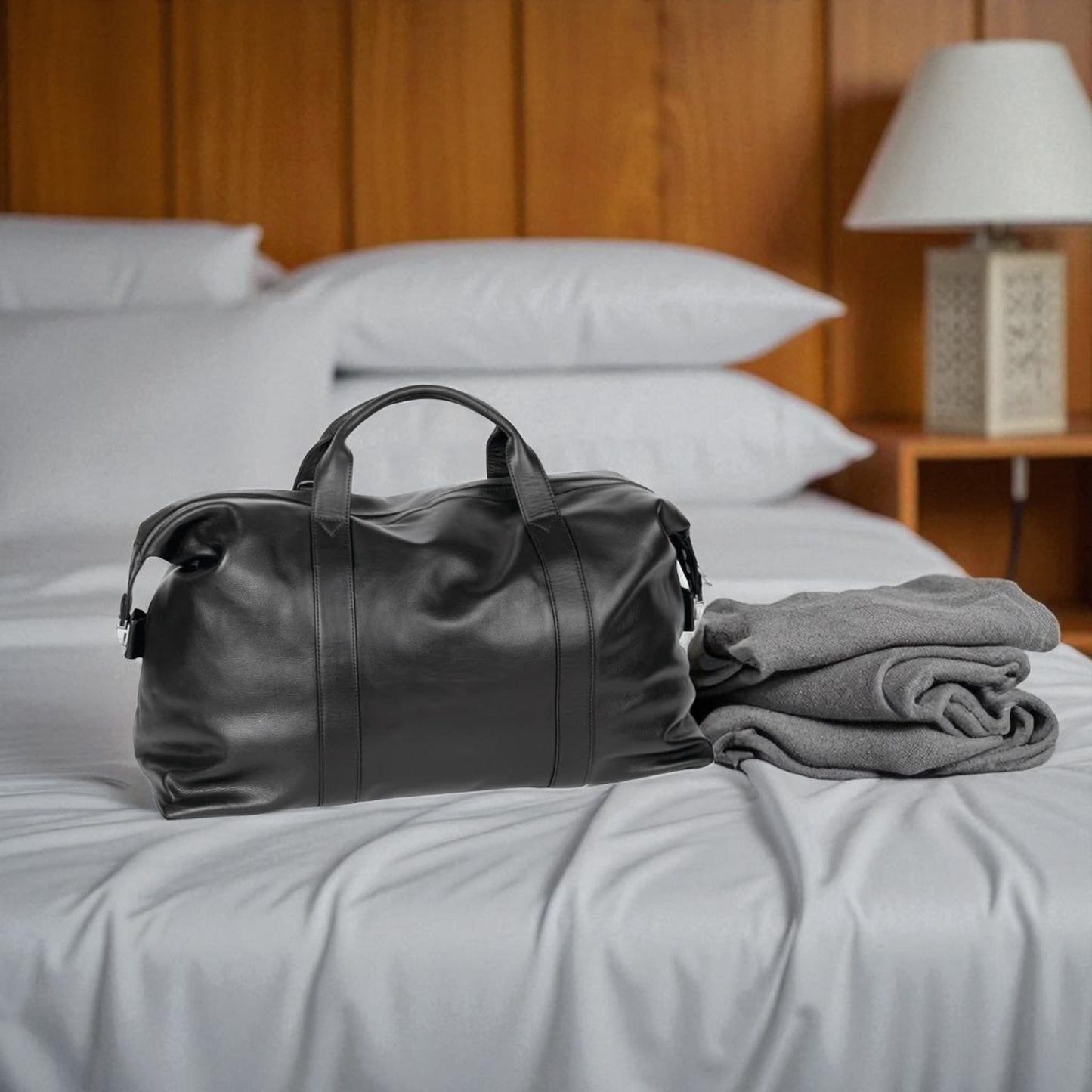 Duffle| Black | Weekender - BeltUpOnline