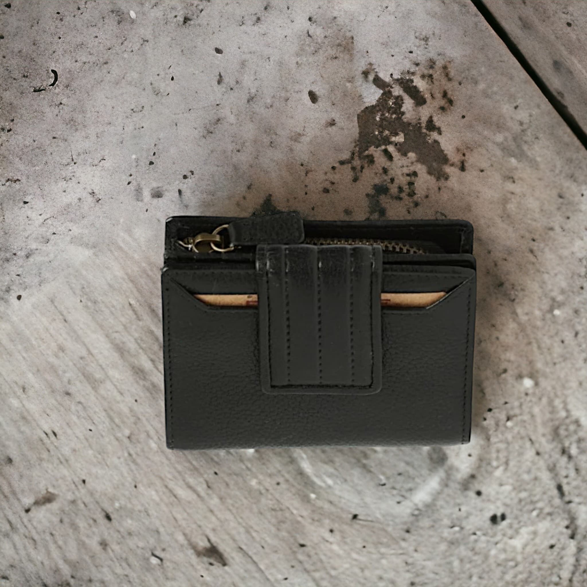 black-ladies-leather-purse-beltup